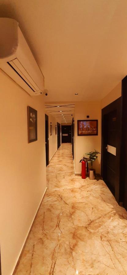 Hotel Suncity أحمد أباد المظهر الخارجي الصورة